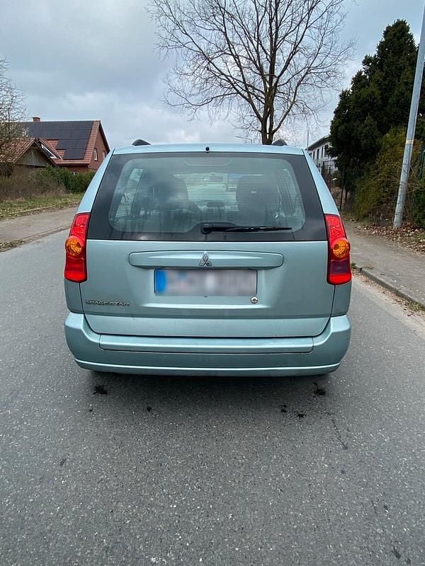 Gebraucht Mitsubishi Space Star 100 PS (73 kW) 2004 Grau Van / Kleinbus