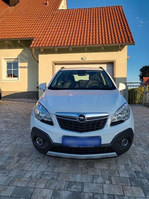 Weiß Gebraucht 2014 Opel Mokka Edition SUV | 8.900 € (Guter Preis) - Bild 1/4