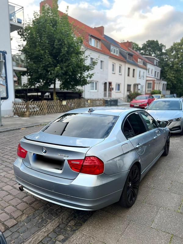 Andere farben Gebraucht 2010 BMW 316 Limousine | 4.000 € (Fairer Preis) - Bild 1/4