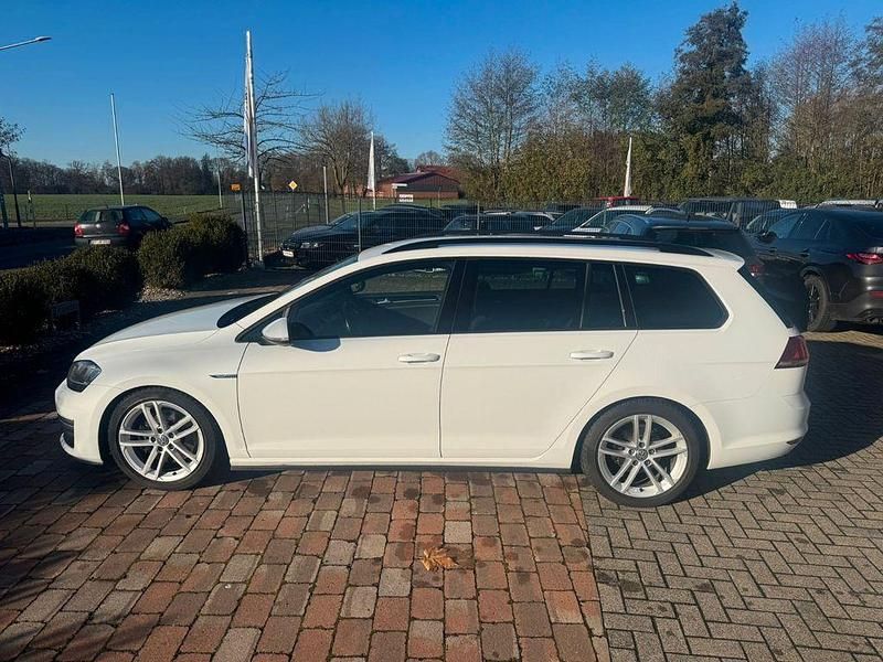 Gebraucht VW Golf VII GTD 184 PS (135 kW) 2015 Weiß Kombi