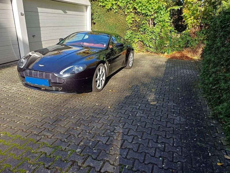 Schwarz Gebraucht 2006 Aston Martin V8 Vantage Coupé | 48.500 € (Guter Preis) - Bild 1/4
