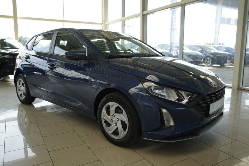 Blau Neu 2025 Hyundai i20 Limousine | 17.410 € (Guter Preis) - Bild 1/4