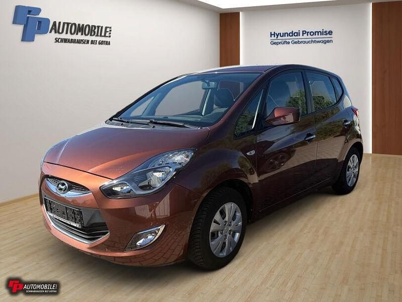 Braun Gebraucht 2012 Hyundai ix20 Classic Kleinwagen | 8.990 € (Teuer) - Bild 1/4