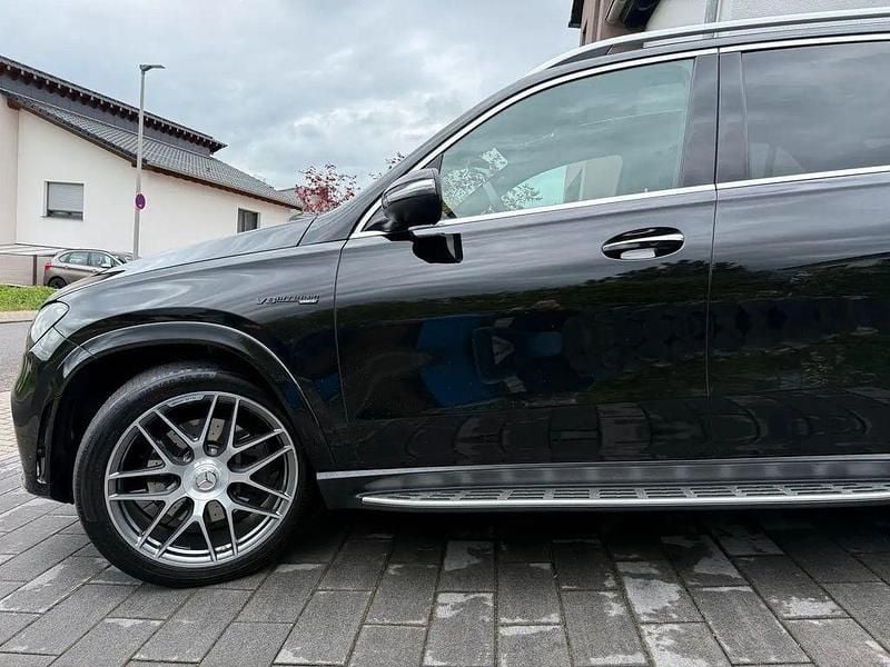 Gebraucht Mercedes GLE580 489 PS (359 kW) 2022 Schwarz SUV