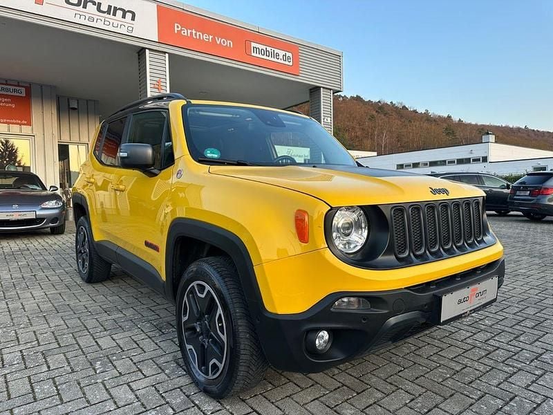 Gebraucht Jeep Renegade Trailhawk 170 PS (125 kW) 2017 Gelb SUV