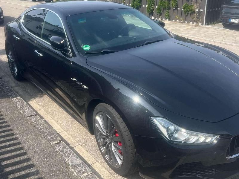 Gebraucht Maserati Ghibli 411 PS (302 kW) 2017 Schwarz Limousine