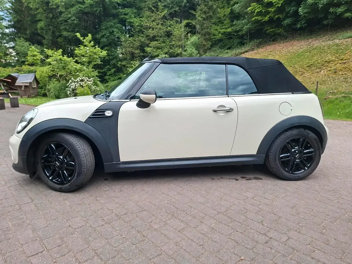 Occasion Mini One Cabriolet 98 ch (72 kW) 2012 Beige Cabriolet