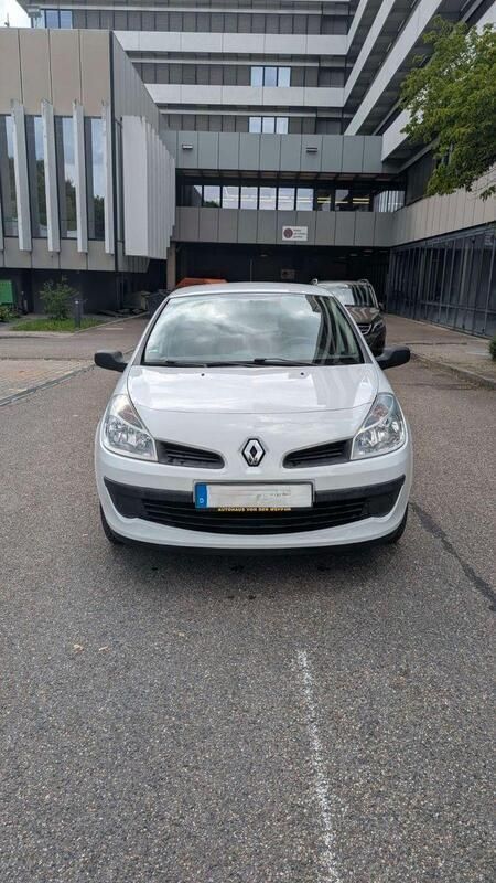 Weiß Gebraucht 2008 Renault Clio III Kleinwagen | 3.650 € (Fairer Preis) - Bild 1/4