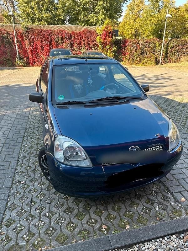 Gebraucht 2002 Toyota Yaris Kleinwagen | 1.500 € (Guter Preis) - Bild 1/4