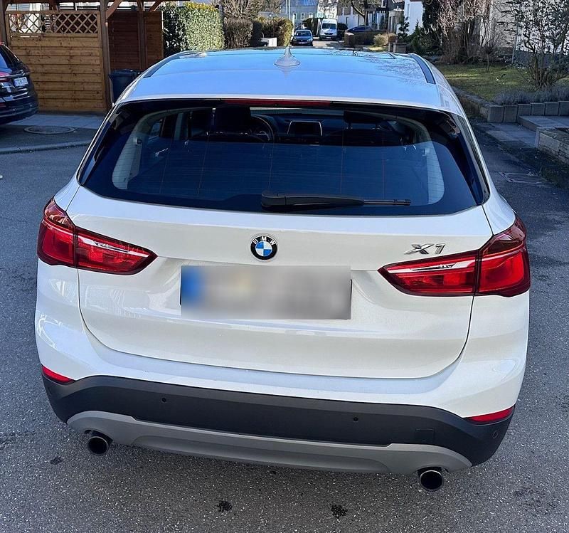Gebraucht BMW X1 Advantage 192 PS (141 kW) 2016 Weiß SUV