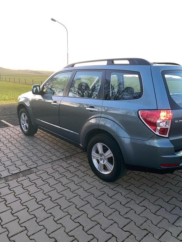 Gebraucht Subaru Forester 150 PS (110 kW) 2009 Grün SUV