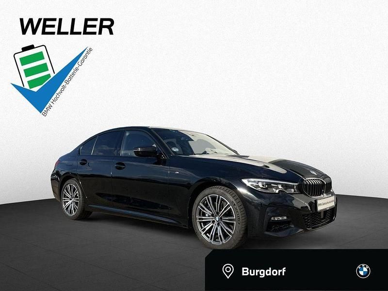 Black sapphire (schwarz) Gebraucht 2020 BMW 330e M Sport Limousine | 29.790 € (Fairer Preis) - Bild 1/4