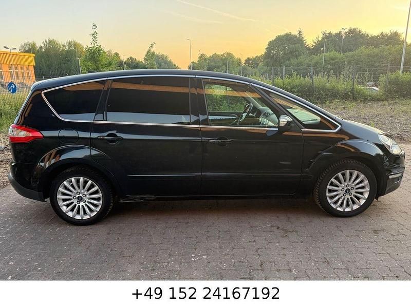 Gebraucht Ford S-MAX Titanium 163 PS (119 kW) 2012 Schwarz Van / Kleinbus