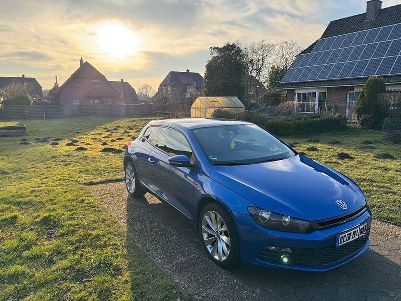 Blau Gebraucht 2010 VW Scirocco Team Coupé | 6.750 € (Superpreis) - Bild 1/4