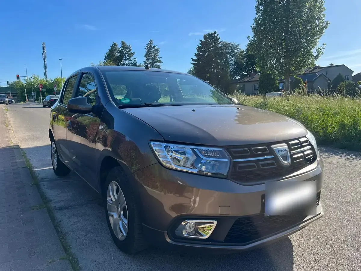 Gebraucht Dacia Sandero 73 PS (53 kW) 2019 Gold Kleinwagen
