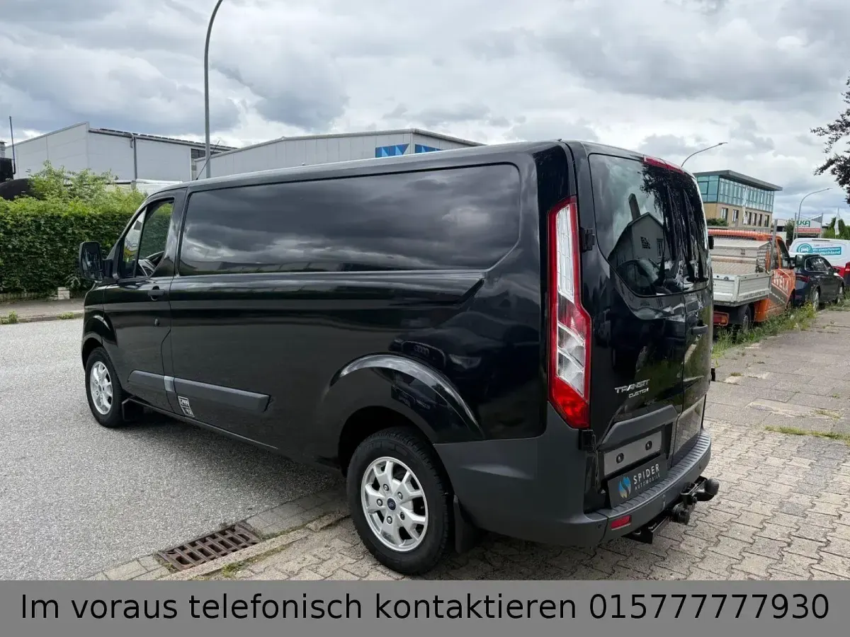 Gebraucht Ford Transit Custom Trend 155 PS (114 kW) 2013 Schwarz Van