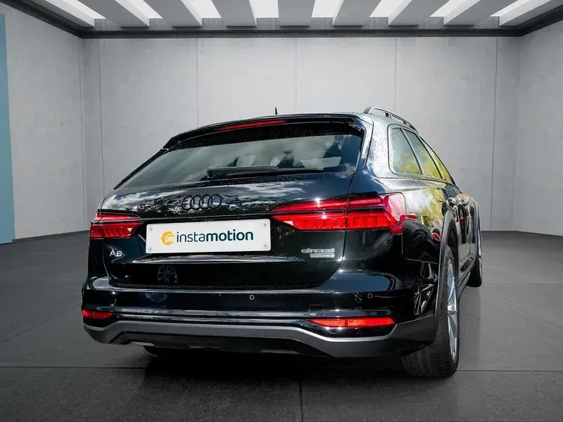 Gebraucht Audi A6 Allroad 344 PS (253 kW) 2022 Schwarz Kombi
