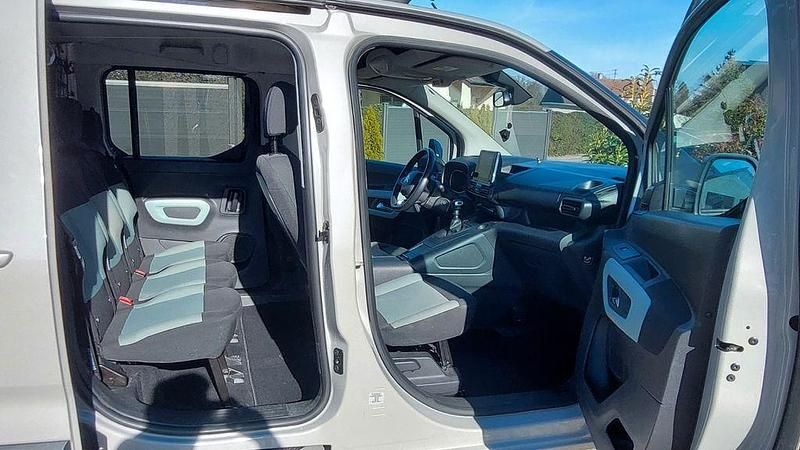 Gebraucht Citroën Berlingo Feel 110 PS (80 kW) 2019 Grau Van / Kleinbus