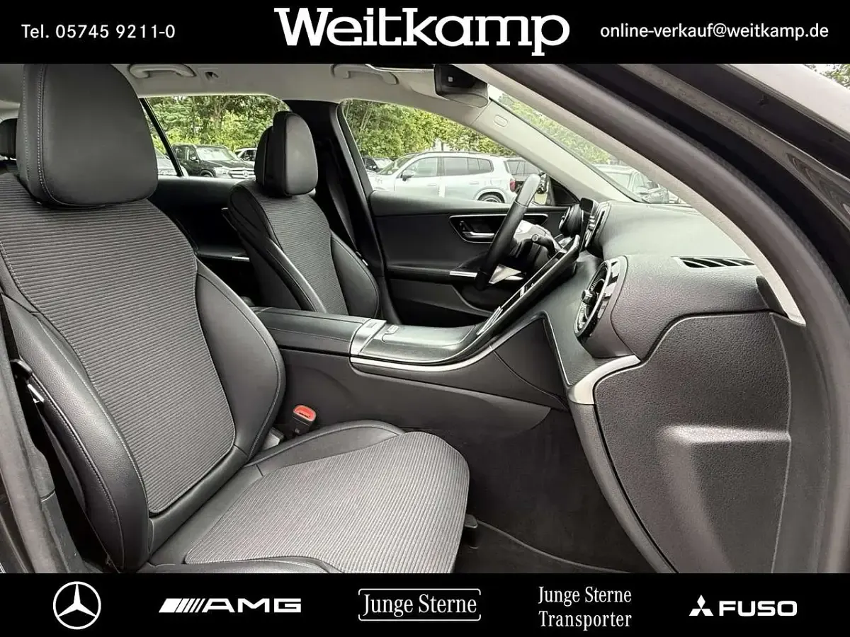 Gebraucht Mercedes C200 204 PS (150 kW) 2023 Graphitgrau Kombi