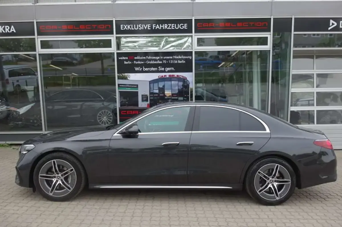 Gebraucht Mercedes E450 AMG line 367 PS (269 kW) 2025 Graphitgrau Limousine