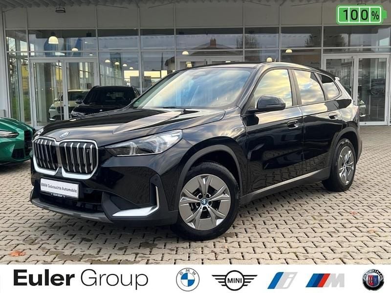 Gebraucht BMW iX1 Performance 200 kW (272 PS) 2023 Schwarz SUV