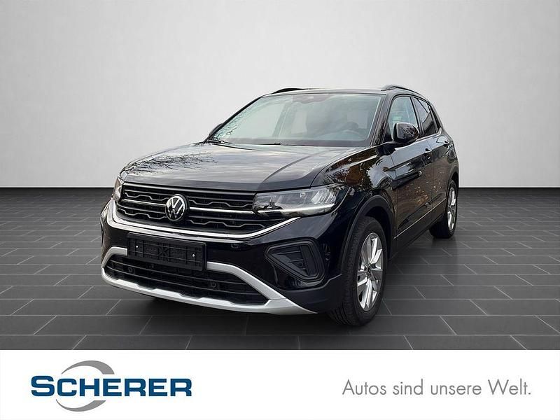 Deep black perleffekt (metallic) Gebraucht 2025 VW T-Cross Life SUV | 24.400 € (Fairer Preis) - Bild 1/4