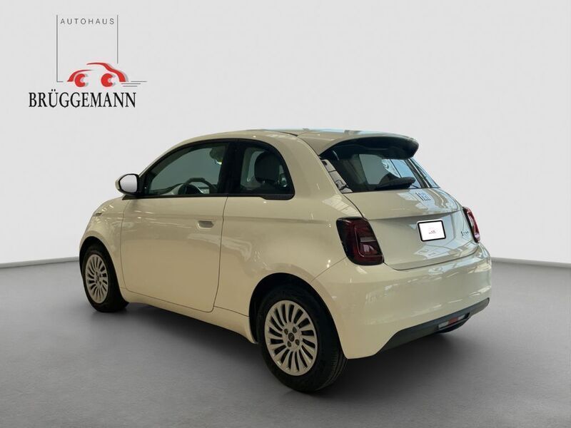 Gebraucht Fiat 500e 69 kW (95 PS) 2023 Arktis weiß Limousine