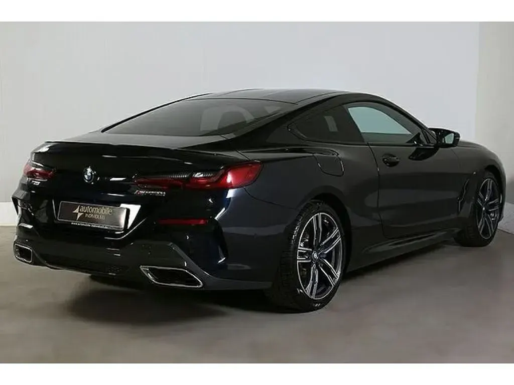 Gebraucht BMW M850 Shadowline 530 PS (389 kW) 2023 Carbonschwarz (metallic) Coupé