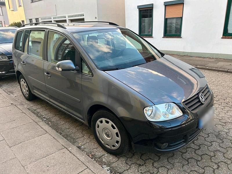 Gebraucht VW Touran 104 PS (76 kW) 2005 Grau Van / Kleinbus