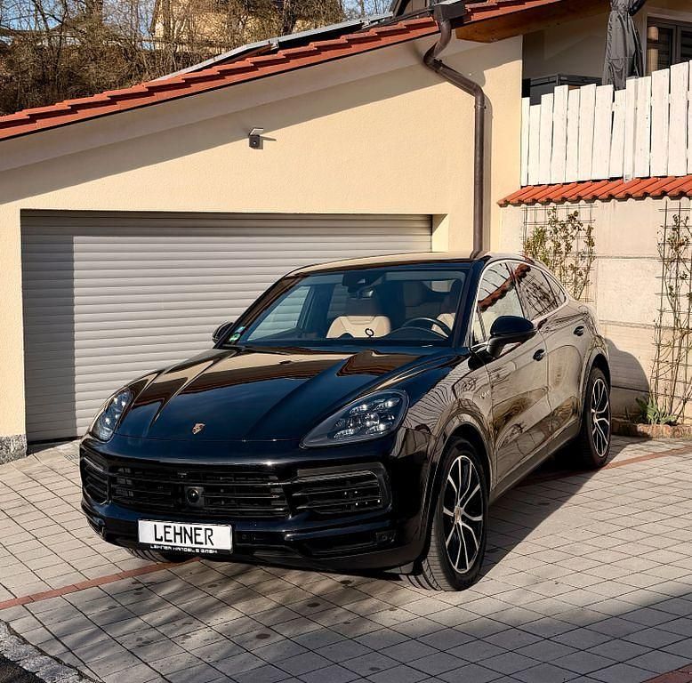 Gebraucht Porsche Cayenne 476 PS (350 kW) 2021 Schwarz SUV