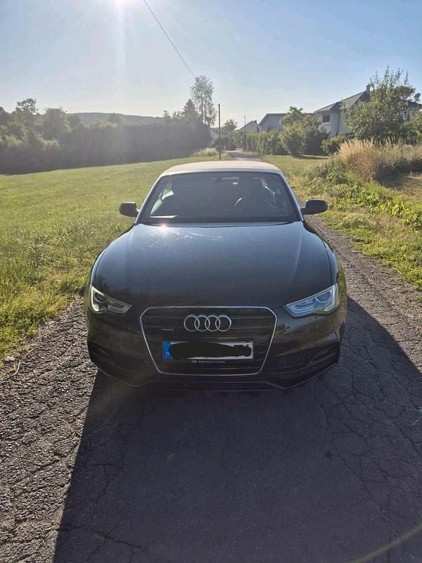 Gebraucht Audi A5 Cabriolet 190 PS (139 kW) 2016 Schwarz Cabrio