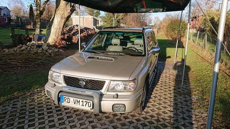 Gebraucht Subaru Forester 170 PS (125 kW) 1998 Silber SUV