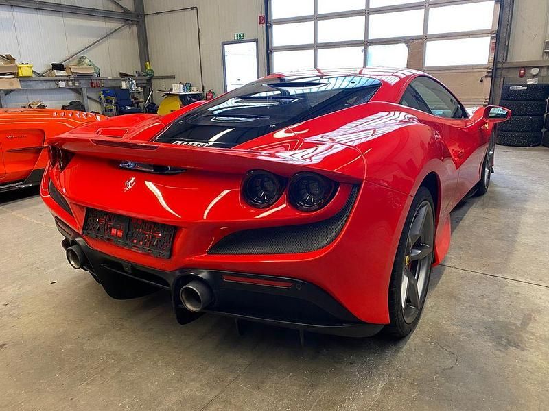 Gebraucht Ferrari F8 721 PS (530 kW) 2020 Rosso scuderia Coupé