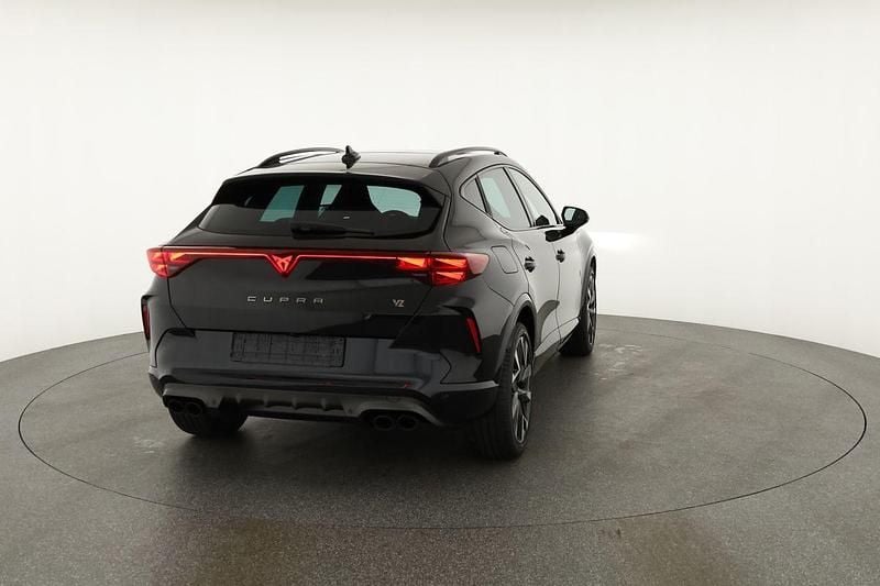Neu Cupra Formentor VZ 333 PS (244 kW) 2025 Midnight black metallic SUV
