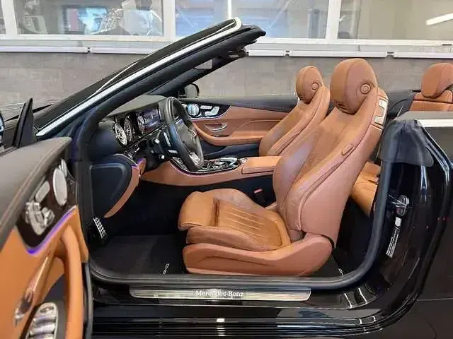 Gebraucht Mercedes E400 AMG 333 PS (244 kW) 2017 Schwarz Cabrio