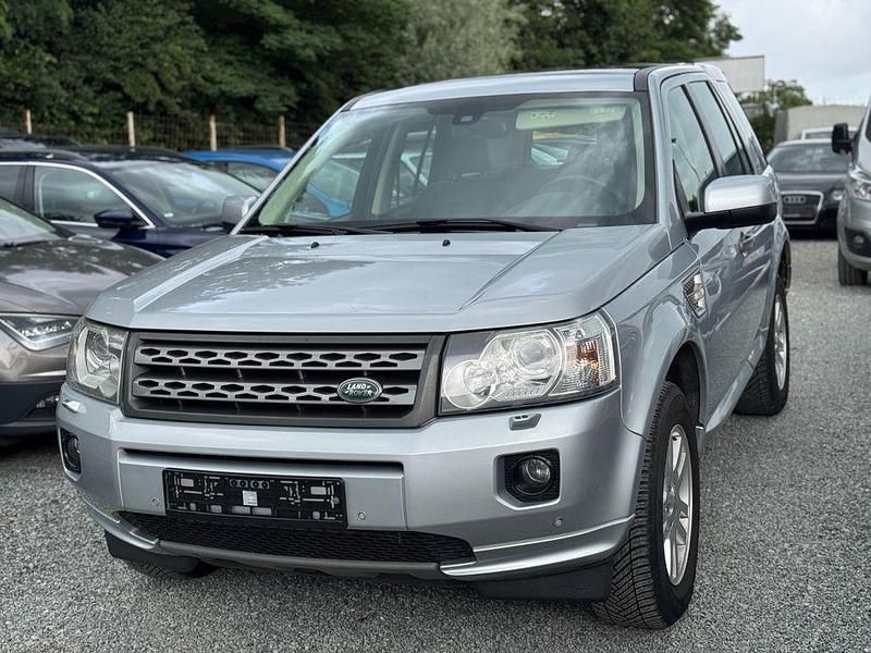 Silber Gebraucht 2010 Land Rover Freelander 2 SE SUV | 4.500 € (Fairer Preis) - Bild 1/4