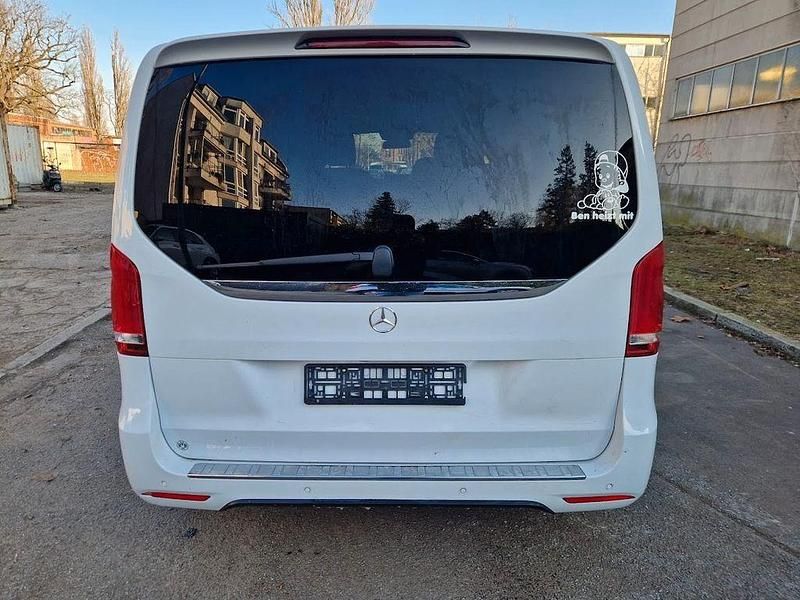 Gebraucht Mercedes V250 AMG 190 PS (139 kW) 2018 Weiß Van / Kleinbus