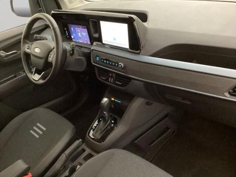 Gebraucht Ford Tourneo Courier Active 125 PS (91 kW) 2025 Grün Van / Kleinbus