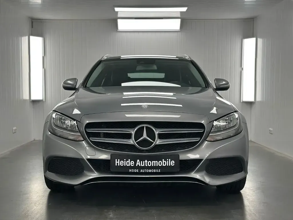 Gebraucht Mercedes C250 Avantgarde 211 PS (155 kW) 2014 Silber Kombi
