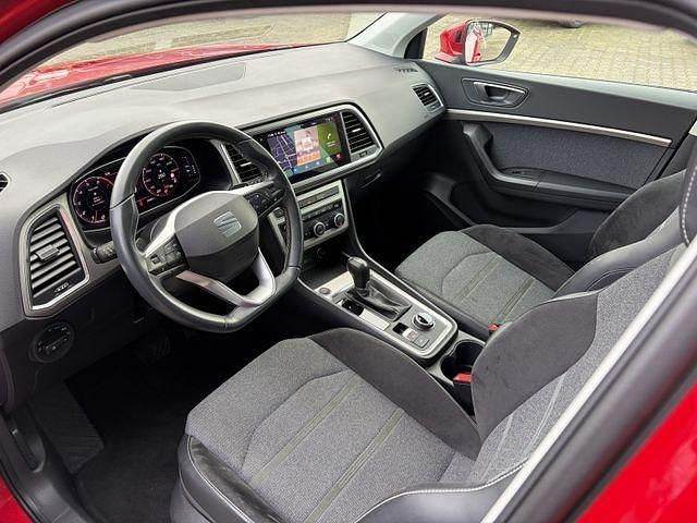 Gebraucht Seat Ateca Xperience 150 PS (110 kW) 2022 Velvet rot (metallic) SUV
