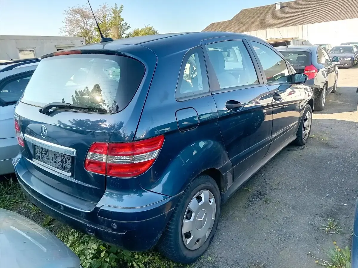Gebraucht Mercedes B170 115 PS (84 kW) 2006 Blau Van / Kleinbus