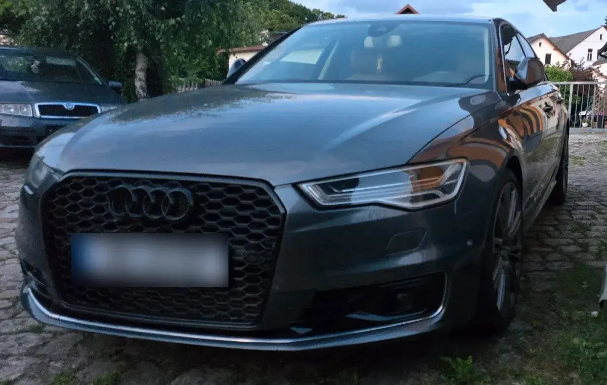 Gebraucht Audi A6 Sport 272 PS (200 kW) 2015 Grün Limousine