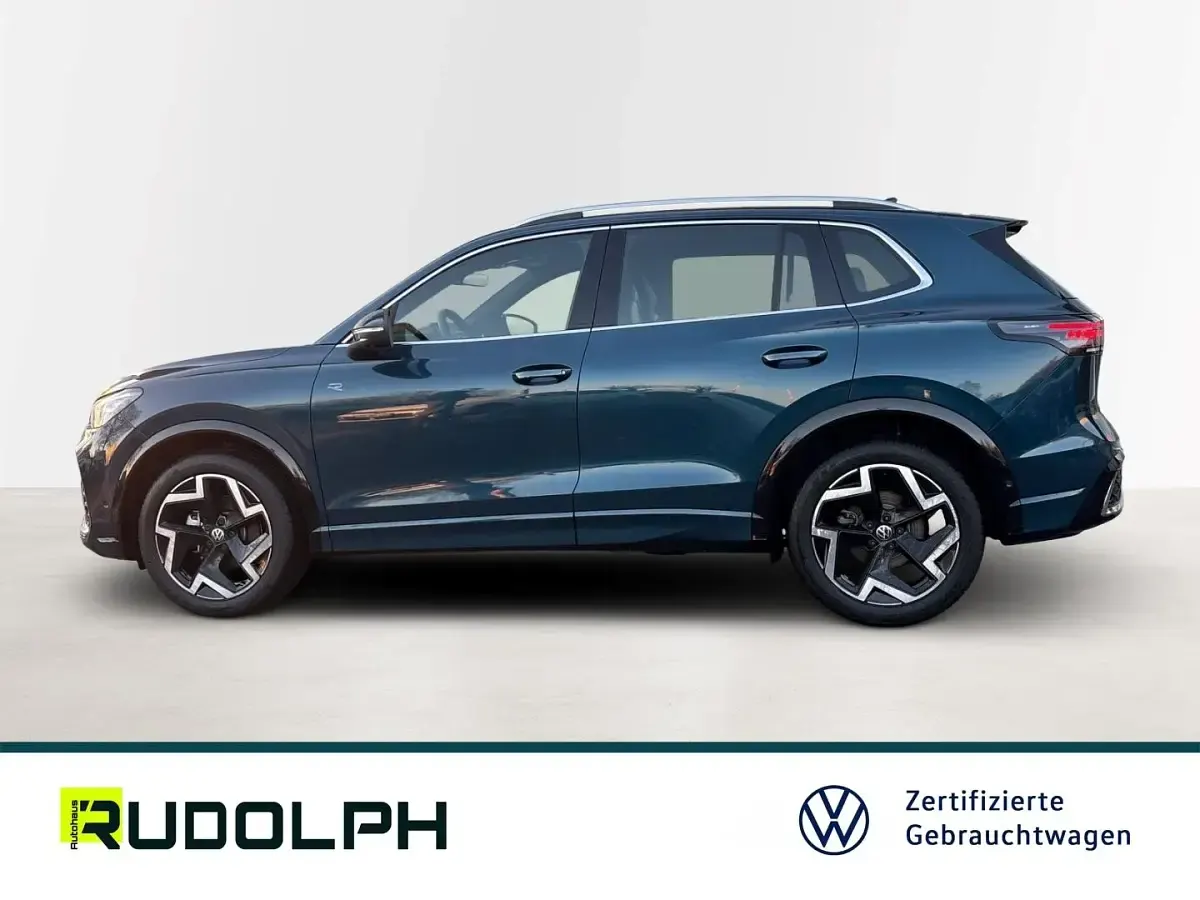 Neu VW Tiguan R-line 150 PS (110 kW) 2025 Blau SUV
