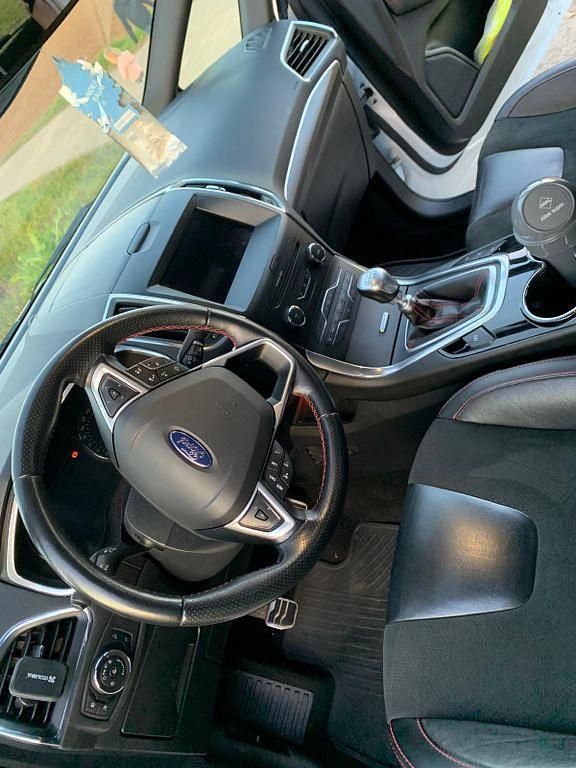Gebraucht Ford S-MAX ST-Line 165 PS (121 kW) 2019 Weiß Van / Kleinbus