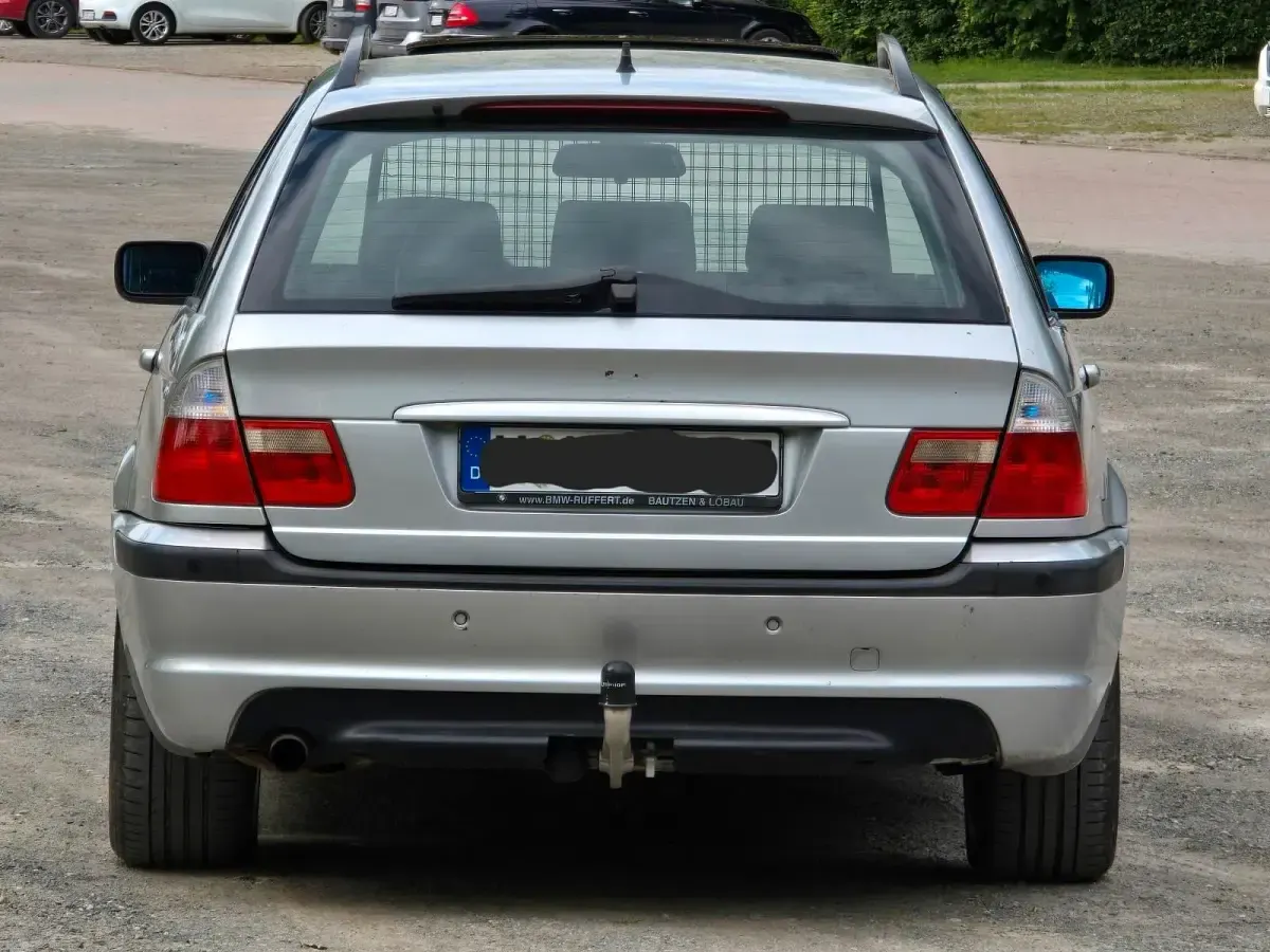Gebraucht BMW 318 M Sport 143 PS (105 kW) 2002 Grau Kombi