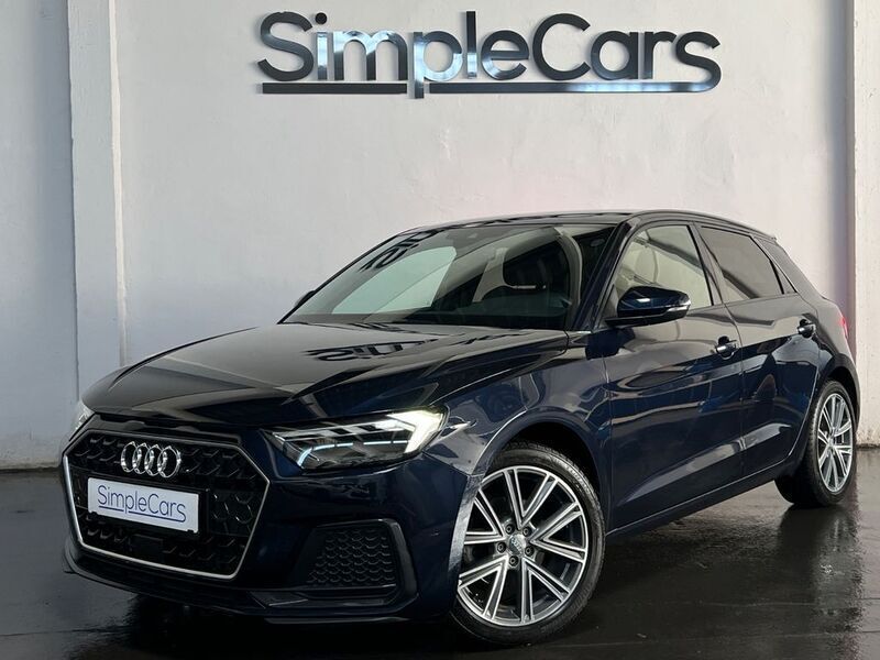 Firmamentblau metallic Gebraucht 2019 Audi A1 Ambiente Kleinwagen | 19.980 € (Fairer Preis) - Bild 1/4