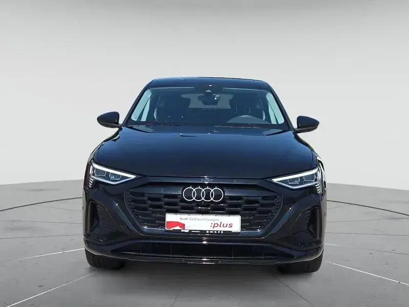 Gebraucht Audi Q8 Sportback e-tron S-Line 250 kW (340 PS) 2023 Mythosschwarz metallic SUV