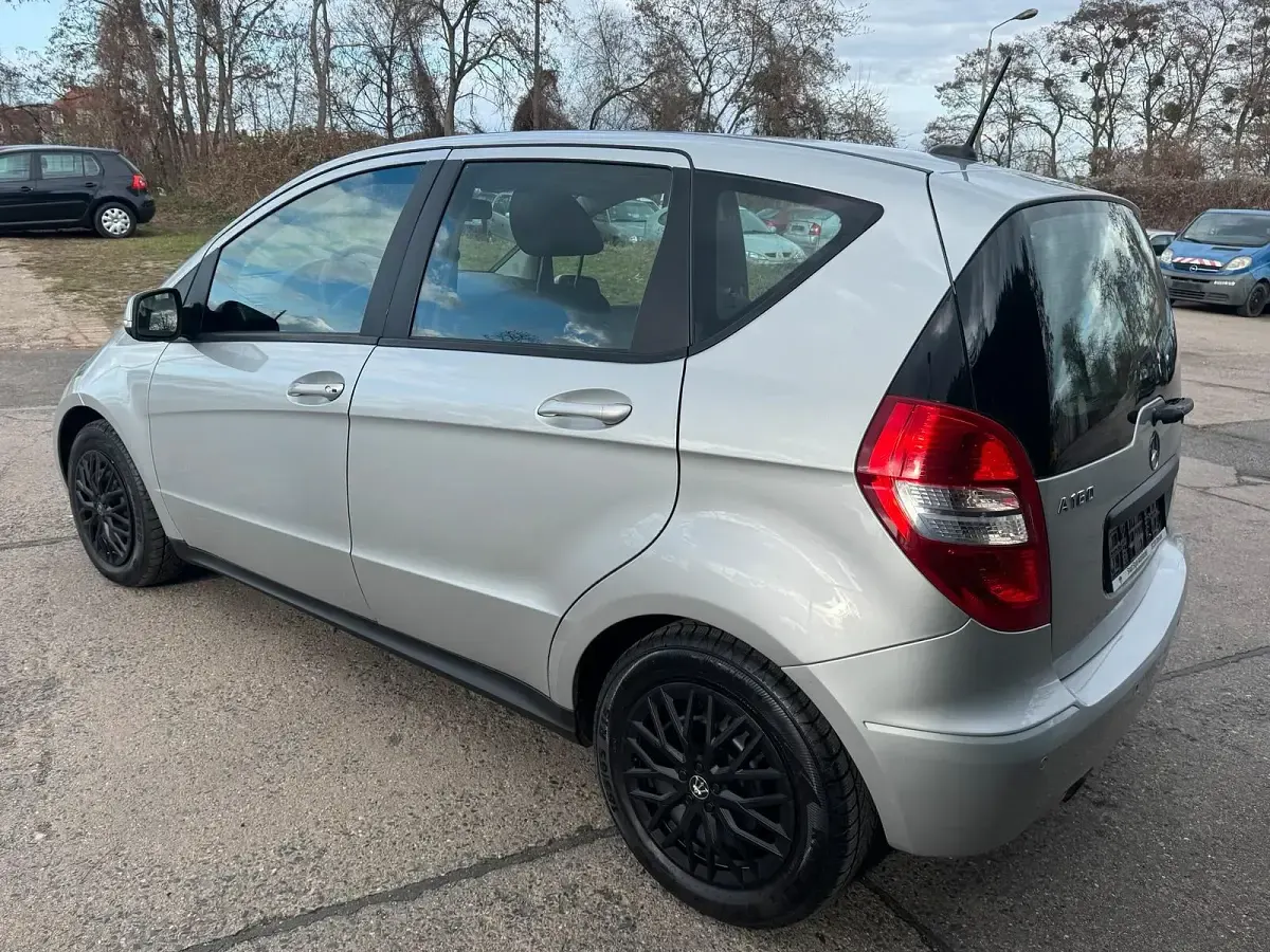 Gebraucht Mercedes A160 81 PS (59 kW) 2009 Silber Kleinwagen
