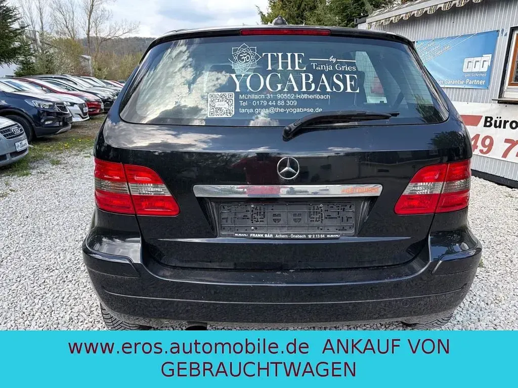Gebraucht Mercedes B170 116 PS (85 kW) 2007 Kosmosschwarz  metalliclack Van / Kleinbus