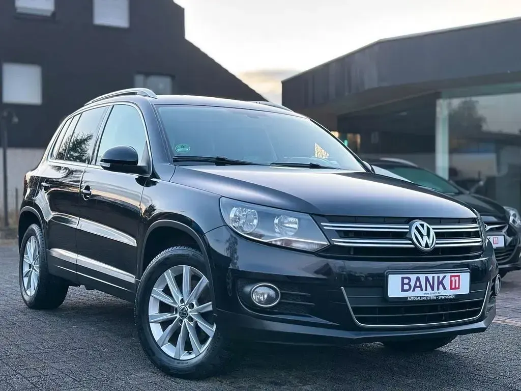 Gebraucht VW Tiguan Sportline 160 PS (117 kW) 2012 Schwarz SUV